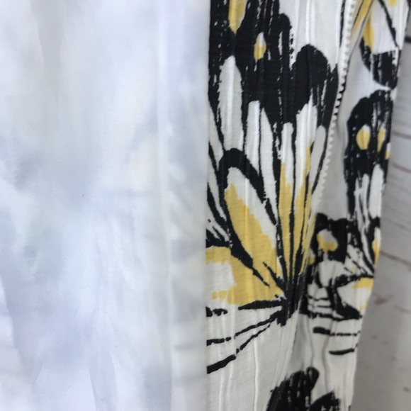 Samantha Gray flower pattern Size 18 Jacket White. - Picture 6 of 8